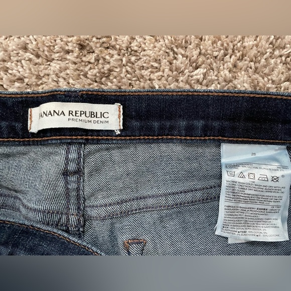 Banana Republic Skinny Ankle Jean - Picture 3 of 5